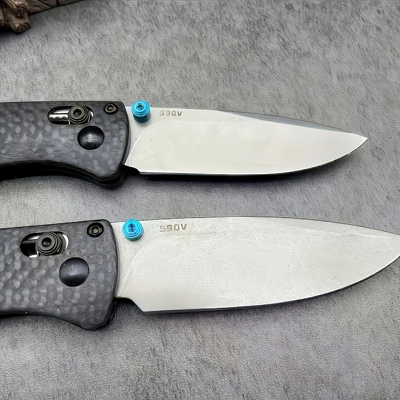 BM 535/533 Folding Knife with Shaft Lock
